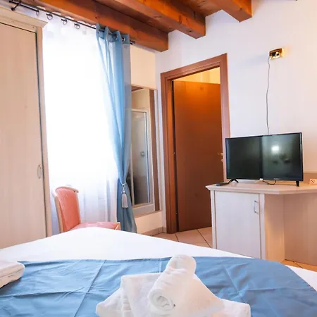 Residenza Bella 2 Pensión